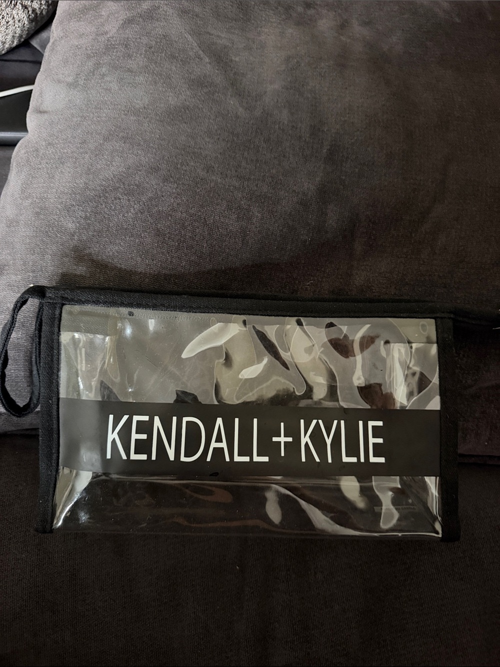 Kendall & Kylie Clear Travel Pouch with Black Trim